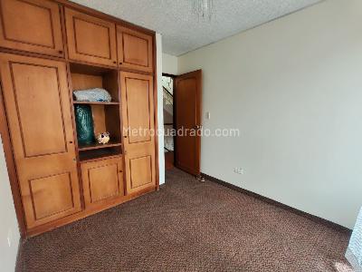 Casa de 5 alcobas en venta en Santa Matilde, Bogotá, 255 m² · foto 18 de 20