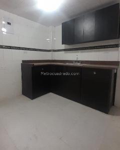Casa de 5 alcobas en venta en Villa Nelly, Bogotá, 396 m² · foto 5 de 17