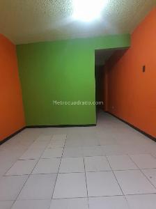 Casa de 5 alcobas en venta en Villa Nelly, Bogotá, 396 m² · foto 8 de 17