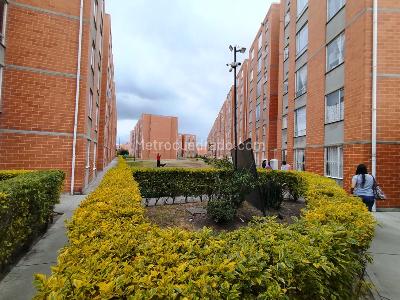 Apartamento de 3 alcobas en venta en Hogares Soacha, Soacha, 44 m² · foto 4 de 19