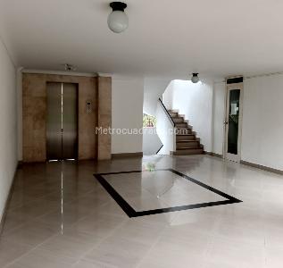 Apartamento en venta en Santa Barbara Occidental, Bogotá · foto 7 de 20