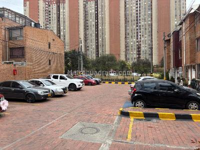 Casa en venta en Madelena, Bogotá · foto 4 de 20