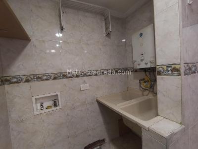 Casa de 5 alcobas en venta en Las Ferias, Bogotá, 280 m² · foto 6 de 20