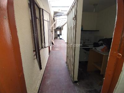 Casa de 5 alcobas en venta en Las Ferias, Bogotá, 280 m² · foto 19 de 20