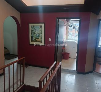 Casa de 5 alcobas en venta en La Pradera, Bogotá, 400 m² · foto 5 de 20