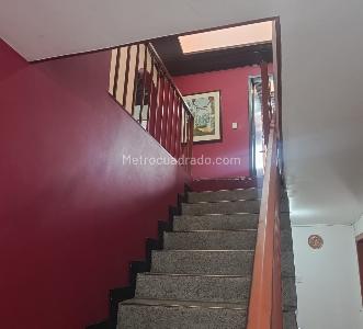 Casa de 5 alcobas en venta en La Pradera, Bogotá, 400 m² · foto 10 de 20