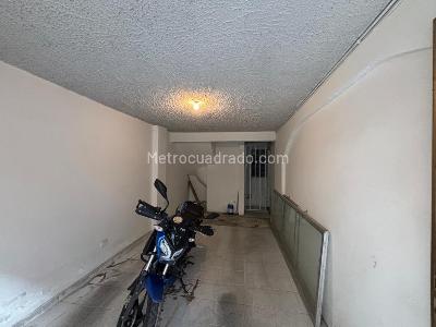 Casa de 5 alcobas en venta en La Maria, Bogotá, 223 m² · foto 4 de 20