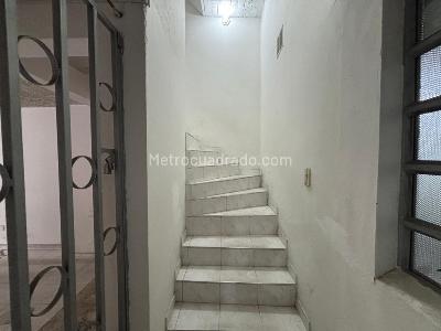 Casa de 5 alcobas en venta en La Maria, Bogotá, 223 m² · foto 8 de 20