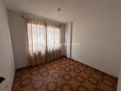 Casa de 5 alcobas en venta en La Maria, Bogotá, 223 m² · foto 12 de 20