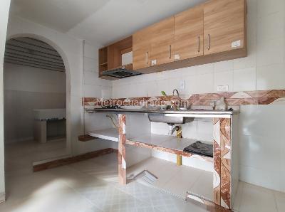 Casa de 5 alcobas en venta en Santa Rita, Bogotá, 345 m² · foto 14 de 20