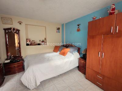 Casa de 5 alcobas en venta en Libertador, Bogotá, 266 m² · foto 13 de 20