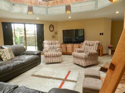 Casa de 4 alcobas en venta en Guaymaral, Bogotá, 520 m² · foto 15 de 20