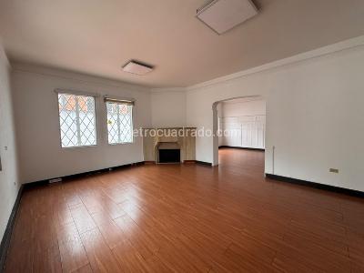 Casa en arriendo en Chapinero Alto, Bogotá · foto 3 de 20