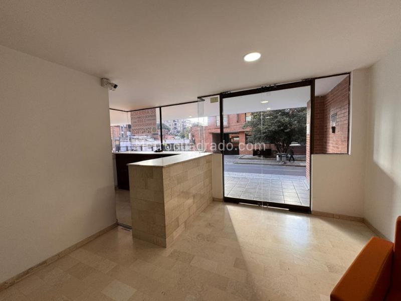 Edificio de Oficinas en Arriendo, El Chico, Bogotá D.C. - Vista 4