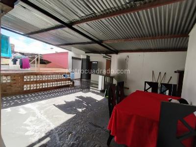 Casa de 5 alcobas en venta en Pastrana, Bogotá, 72 m² · foto 13 de 17