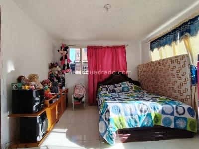 Casa de 5 alcobas en venta en Pastrana, Bogotá, 72 m² · foto 17 de 17