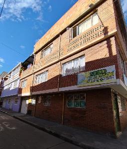 Casa de 5 alcobas en venta en Pastrana, Bogotá, 72 m² · foto 2 de 17