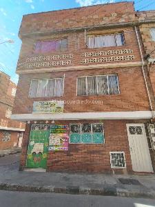 Casa de 5 alcobas en venta en Pastrana, Bogotá, 72 m² · foto 3 de 17