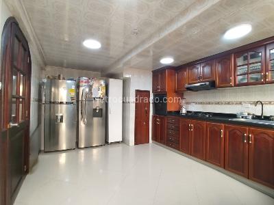 Casa en venta en Mandalay, Bogotá · foto 11 de 20