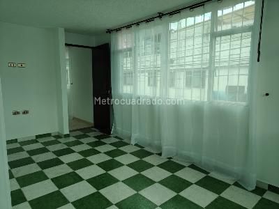 Casa de 5 alcobas en venta en Aguas Claras, Bogotá, 341 m² · foto 20 de 20