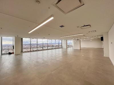 Oficina en Arriendo, Santa Barbara Central, Bogotá D.C.