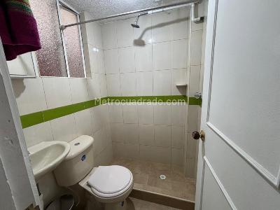 Casa de 5 alcobas en venta en Kennedy Central, Bogotá, 360 m² · foto 18 de 20