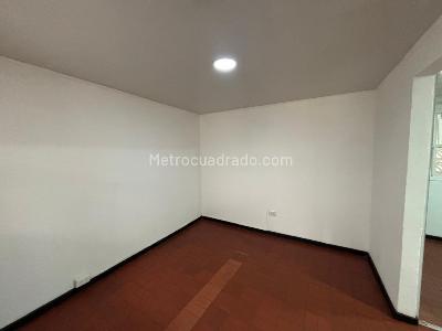 Casa de 5 alcobas en venta en Kennedy Central, Bogotá, 360 m² · foto 4 de 20