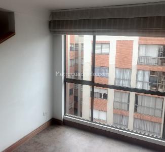 Apartamento de 3 alcobas en venta en La Floresta, Bogotá, 95 m² · foto 3 de 16