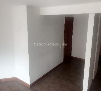 Apartamento de 3 alcobas en venta en La Floresta, Bogotá, 95 m² · foto 8 de 16