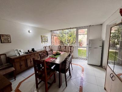 Casa de 4 alcobas en venta en Alhambra, Bogotá, 250 m² · foto 7 de 20