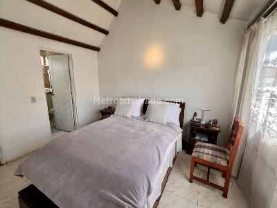 Casa de 4 alcobas en venta en Alhambra, Bogotá, 250 m² · foto 10 de 20