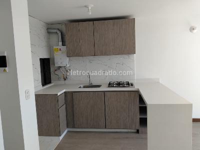 Apartamento en venta en Recodo Fontibon, Bogotá · foto 4 de 12