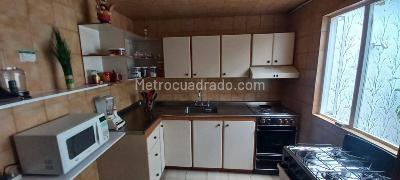 Casa de 5 alcobas en venta en Ciudad Jardin Norte, Bogotá, 263 m² · foto 11 de 20