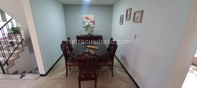 Casa de 5 alcobas en venta en Ciudad Jardin Norte, Bogotá, 263 m² · foto 12 de 20