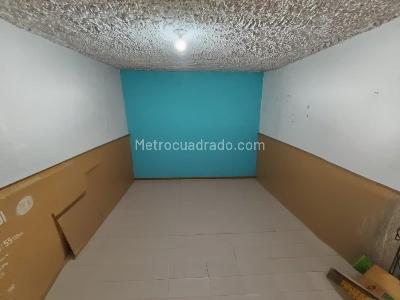Casa de 5 alcobas en venta en San Jose Sur, Bogotá, 638 m² · foto 2 de 20