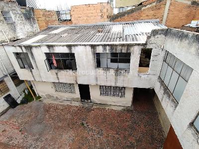 Casa de 5 alcobas en venta en San Jose Sur, Bogotá, 638 m² · foto 6 de 20
