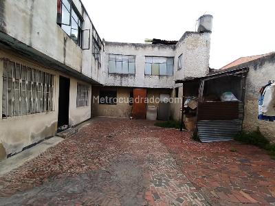Casa de 5 alcobas en venta en San Jose Sur, Bogotá, 638 m² · foto 11 de 20