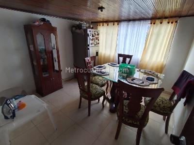 Casa de 5 alcobas en venta en San Jose Sur, Bogotá, 638 m² · foto 17 de 20