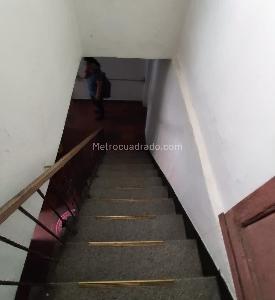 Casa de 5 alcobas en venta en San Jose Sur, Bogotá, 260 m² · foto 9 de 20