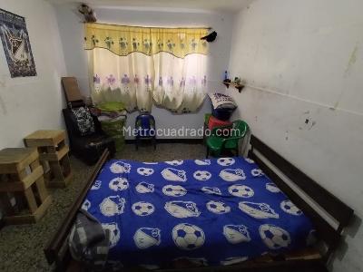 Casa de 5 alcobas en venta en San Jose Sur, Bogotá, 260 m² · foto 12 de 20