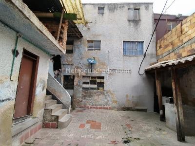 Casa de 5 alcobas en venta en San Jose Sur, Bogotá, 260 m² · foto 15 de 20