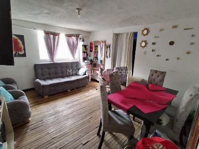 Casa de 5 alcobas en venta en San Jose Sur, Bogotá, 260 m² · foto 18 de 20