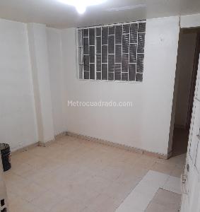 Casa de 5 alcobas en venta en Nuevo Timiza, Bogotá, 115 m² · foto 4 de 20