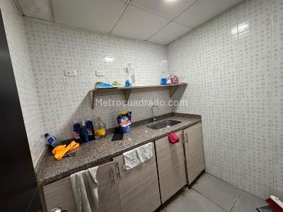 Casa de 5 alcobas en arriendo en El Lago, Bogotá, 350 m² · foto 15 de 20