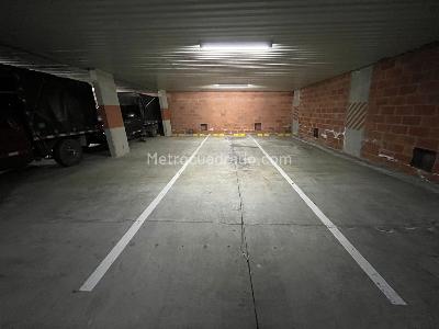 Apartamento de 2 alcobas en venta en El Poblado, Medellín, 93 m² · foto 16 de 16