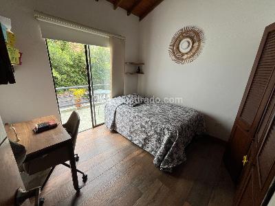 Casa de 4 alcobas en venta en El Poblado, Medellín, 260 m² · foto 10 de 20