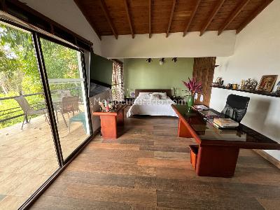Casa de 4 alcobas en venta en El Poblado, Medellín, 260 m² · foto 12 de 20