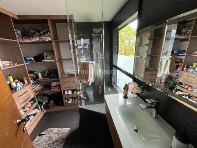 Casa de 4 alcobas en venta en El Poblado, Medellín, 260 m² · foto 14 de 20