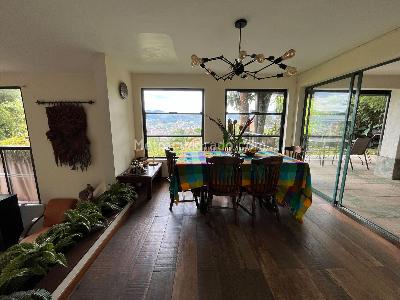 Casa de 4 alcobas en venta en El Poblado, Medellín, 260 m² · foto 2 de 20