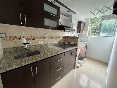 Apartamento en venta en Calasanz, Medellín · foto 4 de 12